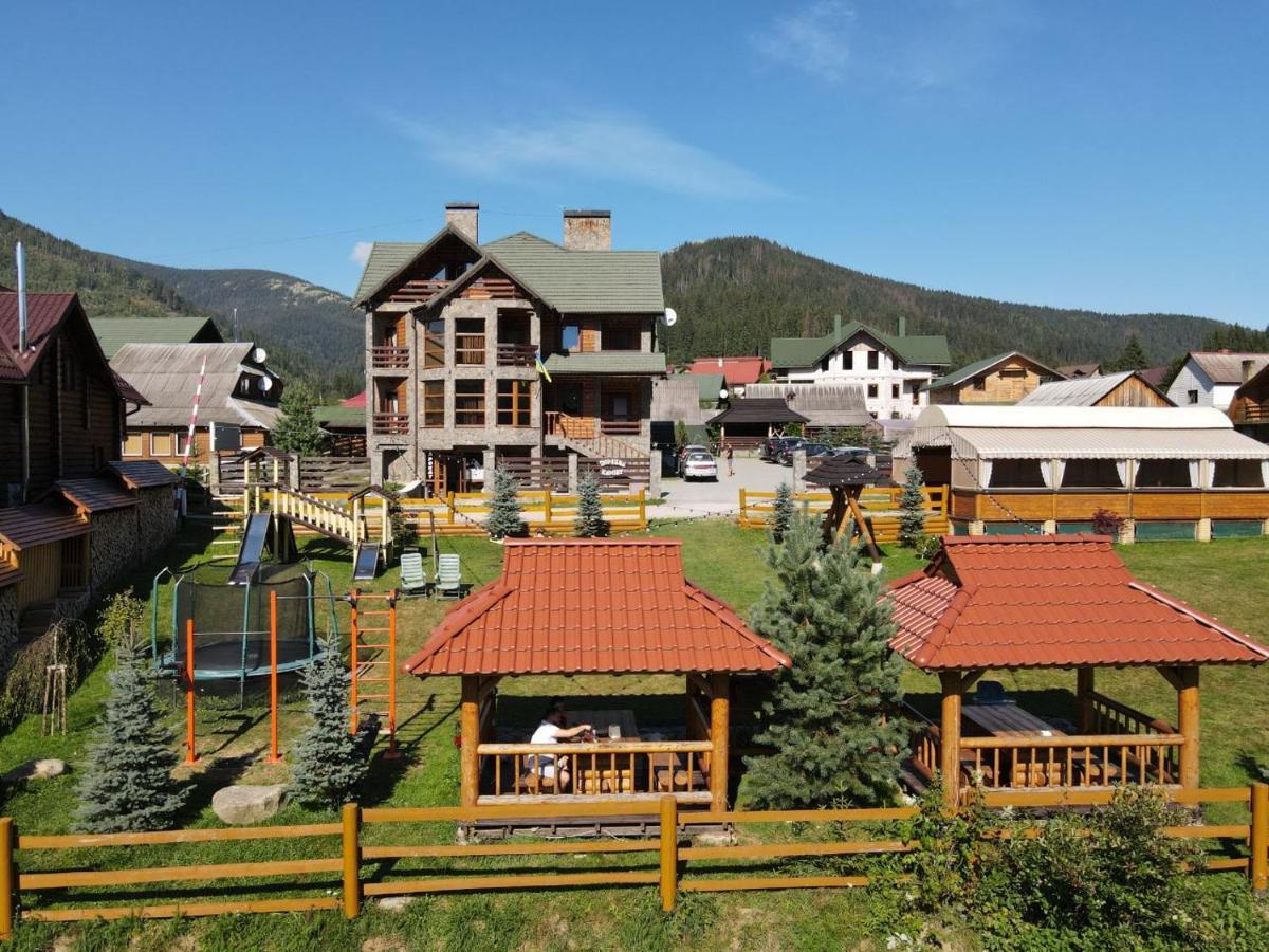 Hotel Perlyna Karpat Bukowel Exterior foto