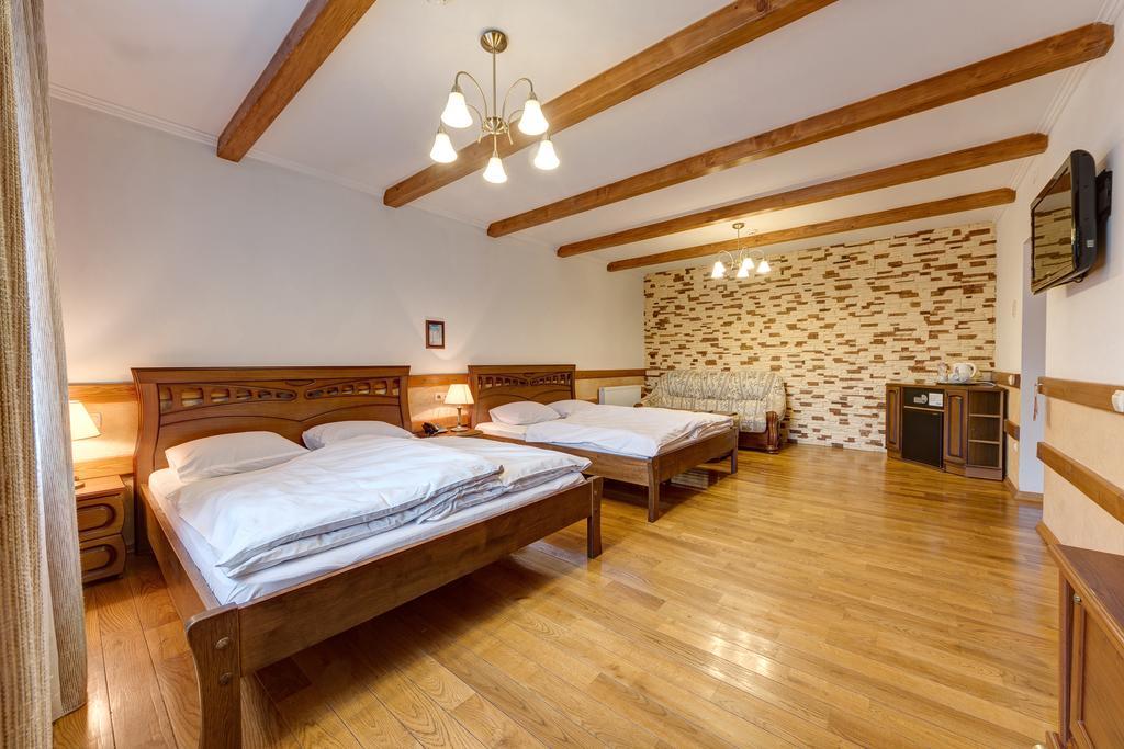Hotel Perlyna Karpat Bukowel Exterior foto