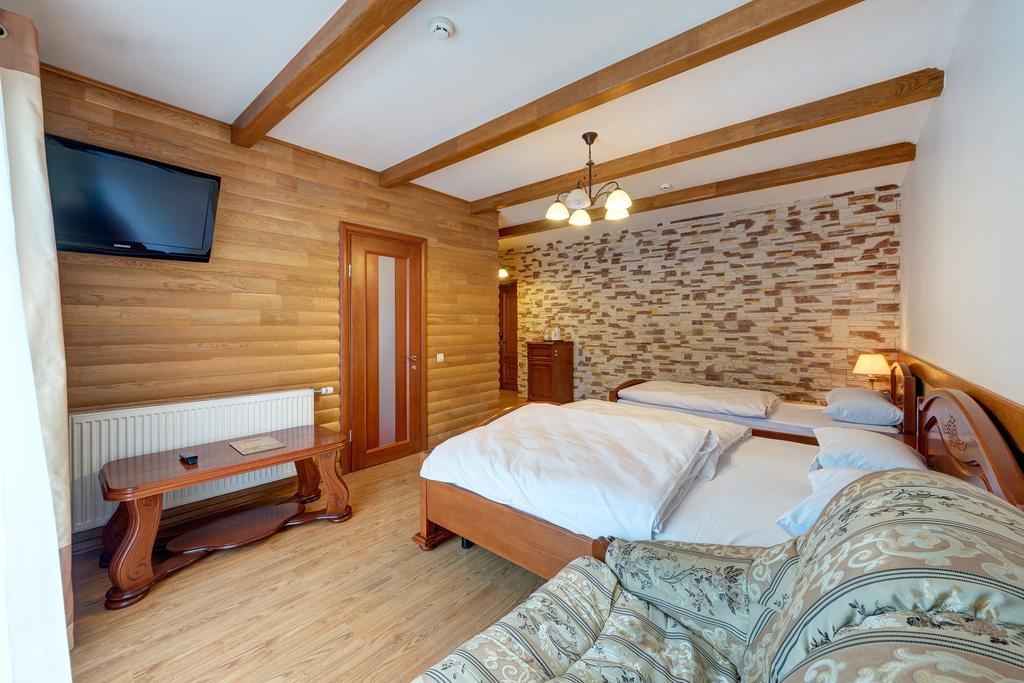 Hotel Perlyna Karpat Bukowel Exterior foto