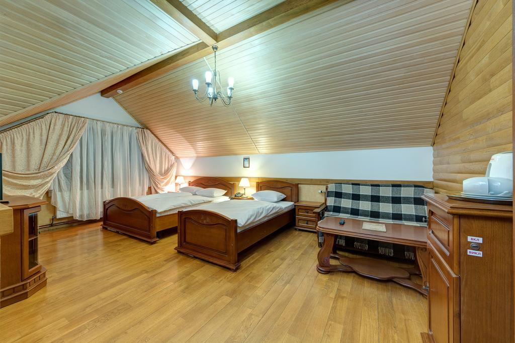 Hotel Perlyna Karpat Bukowel Zimmer foto