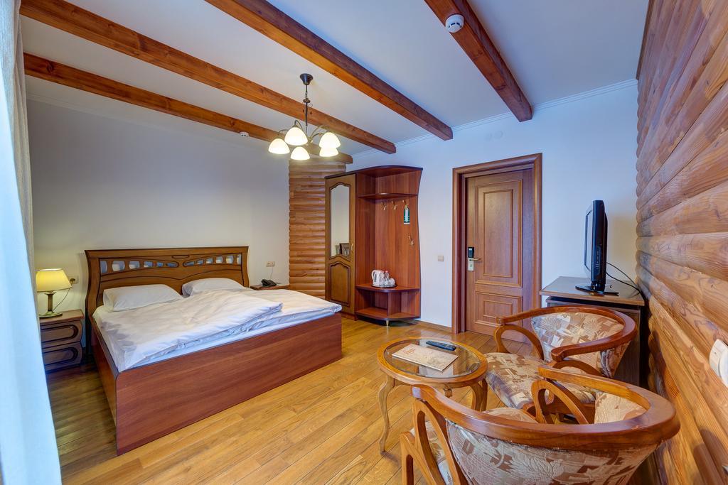 Hotel Perlyna Karpat Bukowel Exterior foto